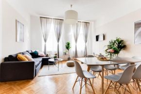 Beautiful, Luxury 3 Beds in the historical center - C